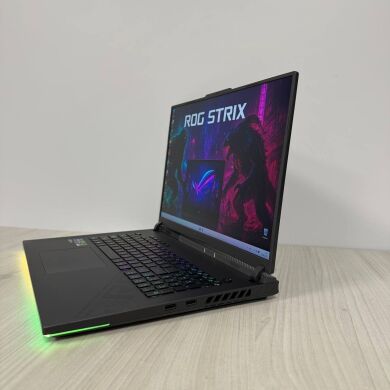 Игровой ноутбук Asus ROG Strix G18 G814JV / 18" (2560x1600) IPS / Intel Core i7-13650HX (14 (20) ядра по 2.6 - 4.9 GHz) / 16 GB DDR5 / 256 GB SSD + 512 GB SSD / nVidia GeForce RTX 4060, 8 GB GDDR6, 128-bit / WebCam