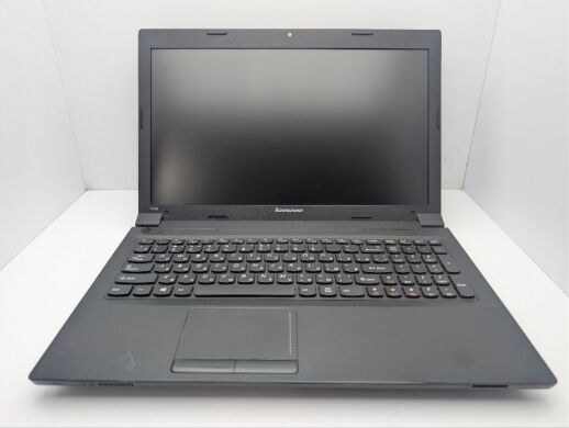 Ноутбук Lenovo B590 / 15.6" (1366x768) TN / Intel Pentium 2020M (2 ядра по 2.4 GHz) / 6 GB DDR3 / 500 GB HDD / Intel HD Graphics / WebCam / DVD-ROM / АКБ не держит