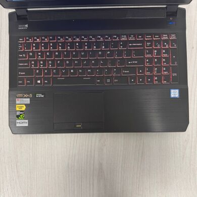 Ігровий ноутбук Б-клас Clevo P650RS-G / 15.6" (3840x2160) IPS / Intel Core i7-6820HK (4 (8) ядра по 2.7 - 3.6 GHz) / 16 GB DDR4 / 512 GB SSD NVMe / nVidia GeForce GTX 1070, 8 GB GDDR5, 256-bit / WebCam