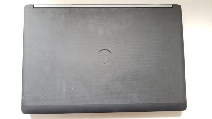 Мобильная рабочая станция Б-класс Dell Precision 7720 / 17.3" (1920x1080) IPS / Intel Core i7-7820HQ (4 (8) ядра по 2.9 - 3.9 GHz) / 32 GB DDR4 / 512 GB SSD M.2 / nVidia Quadro P5000, 16 GB GDDR5X, 256-bit / WebCam