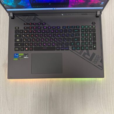 Игровой ноутбук Asus ROG Strix G18 G814JV / 18" (2560x1600) IPS / Intel Core i7-13650HX (14 (20) ядра по 2.6 - 4.9 GHz) / 16 GB DDR5 / 256 GB SSD + 512 GB SSD / nVidia GeForce RTX 4060, 8 GB GDDR6, 128-bit / WebCam