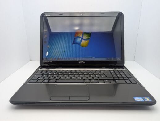 Ноутбук Dell Inspiron N5110 / 15.6" (1366x768) TN / Intel Core i3-2350M (2 (4) ядра по 2.3 GHz) / 6 GB DDR3 / 500 GB HDD / nVidia GeForce GT 525M, 1 GB GDDR3, 128-bit / WebCam / DVD-ROM