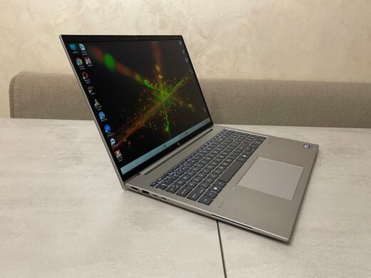 Мобильная рабочая станция HP ZBook Firefly 16 G11 / 16" (1920x1200) IPS / Intel Core Ultra 7 155H (16 (22) ядер по 1.4 - 4.8 GHz) / 16 GB DDR5 / 512 GB SSD M.2 / Intel Arc Graphics / Fingerprint /WebCam