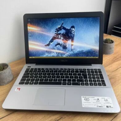 Ноутбук Asus X555Q / 15.6" (1366x768) TN / AMD A12-9720P (4 ядра по 2.7 - 3.6 GHz) / 8 GB DDR4 / 256 GB SSD / AMD Radeon R7 Graphics / WebCam / Win 10