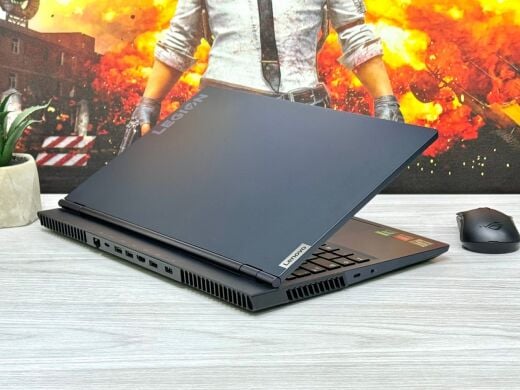 Игровой ноутбук Lenovo Legion 5 15ACH6H / 15.6" (1920x1080) IPS / AMD Ryzen 5 5600H (6 (12) ядер по 3.3 - 4.2 GHz) / 16 GB DDR4 / 512 GB SSD M.2 / nVidia GeForce RTX 3060, 6 GB GDDR6, 192-bit / WebCam / Win 11 Home