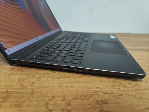 Ігровий ноутбук Б-клас Dell Inspiron 16 7610 / 16" (3072x1920) IPS / Intel Core i7-11800H (8 (16) ядер по 2.3 - 4.6 GHz) / 16 GB DDR4 / 1000 GB SSD / nVidia GeForce RTX 3060, 6 GB GDDR6, 192-bit / WebCam / Windows 11 Home