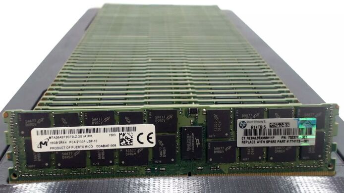 Комплект: Серверна оперативна пам'ять Micron / 128 GB (8x 16 GB) / 2Rx4 PC4-2133P / DDR4 ECC / 2133 MHz