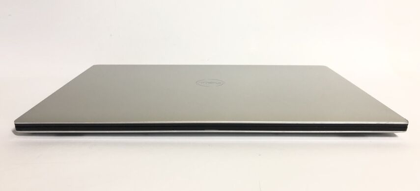 Мобильная рабочая станция Б-класс Dell Precision 5540 / 15.6" (3840x2160) IPS Touch / Intel Core i7-9850H (6 (12) ядер по 2.6 - 4.6 GHz) / 32 GB DDR4 / 512 GB SSD / nVidia Quadro T1000, 4 GB GDDR5, 128-bit / WebCam / Win 11 Pro