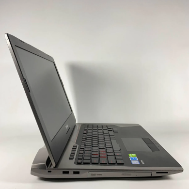 Игровой ноутбук Asus ROG GL752VSK / 17.3" (1920x1080) IPS / Intel Core i7-7700HQ (4 (8) ядра по 2.8 - 3.8 GHz) / 16 GB DDR4 / 256 GB SSD + 1000 GB HDD / nVidia GeForce GTX 1070, 8 GB GDDR5, 256-bit / WebCam / HDMI