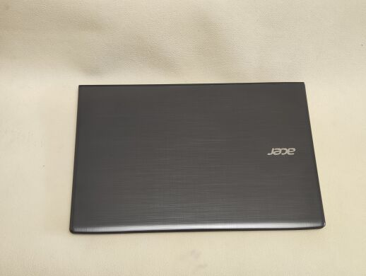 Ноутбук Acer Aspire E5-576G / 15.6" (1920x1080) IPS / Intel Core i5-8250U (4 (8) ядра по 1.6 - 3.4 GHz) / 16 GB DDR3 / 256 GB SSD / nVidia GeForce MX130, 2 GB GDDR5, 64-bit / WebCam Ноутбук Acer Aspire E5-576G / 15.6" (1920x1080) IPS / Intel Core i5-8250U (4 (8) ядра по 1.6 - 3.4 GHz) / 16 GB DDR3 / 256 GB SSD / nVidia GeForce MX130, 2 GB GDDR5, 64-bit / WebCam