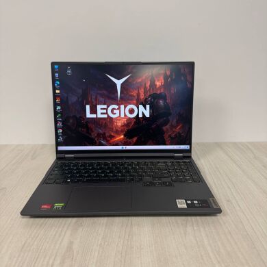 Ігровий ноутбук Б-клас Lenovo Legion 5 Pro 16ACH6H / 16" (2560x1600) IPS / AMD Ryzen 9 5900HX (8 (16) ядер по 3.3 - 4.6 GHz) / 16 GB DDR4 / 512 GB SSD NVMe / nVidia GeForce RTX 3070, 8 GB GDDR6, 256-bit / WebCam