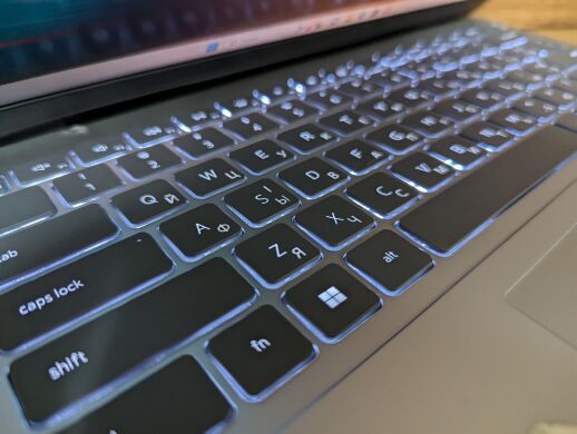 Ультрабук Б-класс Dell Inspiron 14 5420 / 14" (2240x1400) IPS / Intel Core i7-1255U (10 (12) ядер по 3.5 - 4.7 GHz) / 16 GB DDR4 / 512 GB SSD / nVidia GeForce MX570, 2 GB GDDR6, 64-bit / WebCam / TouchID / Windows 10