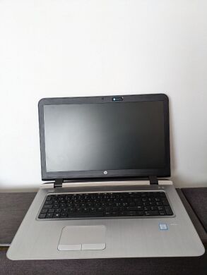 Ігровий ноутбук Б-клас HP ProBook 470 G3 / 17.3" (1600x900) TN / Intel Core i3-6100U (2 (4) ядра по 2.3 GHz) / 8 GB DDR4 / 120 GB SSD / AMD Radeon R7 M340, 1 GB GDDR3, 64-bit / WebCam