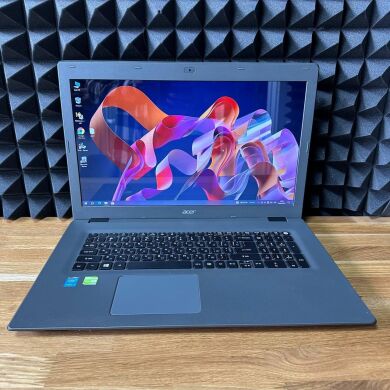 Ноутбук Acer Aspire E5-772 / 17.3" (1600x900) TN / Intel Core i3-5005U (2 (4) ядра по 2.0 GHz) / 8 GB DDR3 / 256 GB SSD / nVidia GeForce 920M, 4 GB GDDR3, 64-bit / WebCam / DVD-ROM