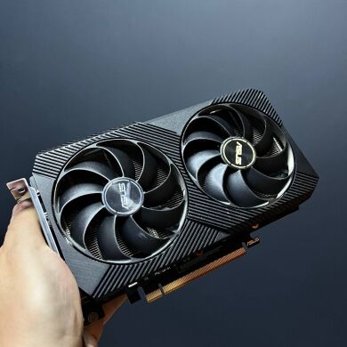 Дискретная видеокарта AMD Radeon RX 6500 XT, 4 GB GDDR6, 64-bit / DisplayPort, HDMI