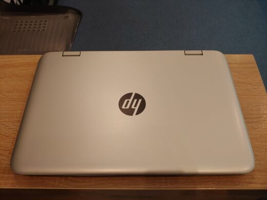 HP Pavilion x360 13-a051nr / 13.3" (1366x768) TN Touch / AMD A8-6410 (4 ядра по 2.0 - 2.4 GHz) / 8 GB DDR3 / 240 GB SSD / AMD Radeon R5 / WebCam / NO ODD HP Pavilion x360 13-a051nr / 13.3" (1366x768) TN Touch / AMD A8-6410 (4 ядра по 2.0 - 2.4 GHz) / 8 GB DDR3 / 240 GB SSD / AMD Radeon R5 / WebCam / NO ODD