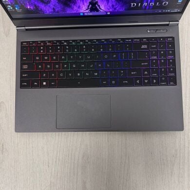 Ігровий ноутбук Б-клас Eluktronics MAX-15 / 15.6" (2560x1440) IPS / Intel Core i9-12900H (14 (20) ядер по 2.5 - 5.0 GHz) / 16 GB DDR5 / 512 GB SSD / nVidia GeForce RTX 3080, 8 GB GDDR6, 256-bit / WebCam