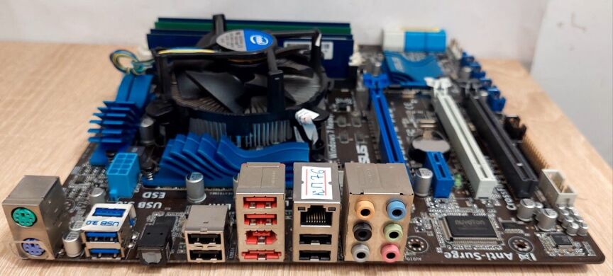 Комплект: материнская плата Asus P8P67-M Pro (rev 3.0) / LGA1155 / Intel Core i7-2600 (4 (8) ядра по 3.4 - 3.8 GHz) / 16 GB DDR3 / Intel HD Graphics 2000 + Кулер