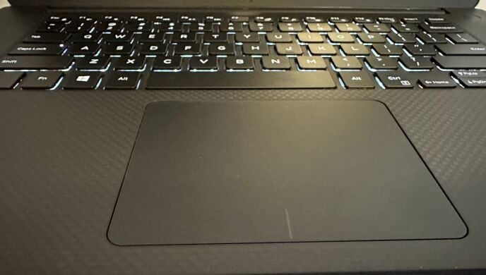 Мобильная рабочая станция Dell Precision 5530 / 15.6" (1920x1080) IPS / Intel Core i7-8850H (6 (12) ядра по 2.6 - 4.3 GHz) / 16 GB DDR4 / 256 GB SSD / nVidia Quadro P1000, 4 GB GDDR5, 128-bit / WebCam