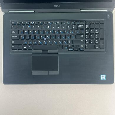 Мобильная рабочая станция Dell Precision 7710 / 17.3" (1920x1080) IPS / Intel Core i7-6820HQ (4 (8) ядра по 2.7 - 3.6 GHz) / 16 GB DDR4 / 512 GB SSD / nVidia Quadro M3000M, 4 GB GDDR5, 256-bit / WebCam