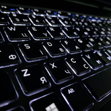 Мобильная рабочая станция Dell Precision 7740 / 17.3" (1920x1080) IPS / Intel Core i9-9980HK (8 (16) ядер по 2.4 - 5.0 GHz) / 16 GB DDR4 / 512 GB SSD / nVidia Quadro RTX 3000, 6 GB GDDR6, 192-bit / HDMI