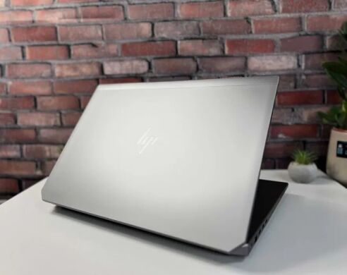 Мобільна робоча станція HP zBook 17 G6 / 17.3" (1920x1080) IPS / Intel Core i7-9850H (6 (12) ядер по 2.6 - 4.6 GHz) / 32 GB DDR4 / 512 GB SSD M.2 / nVidia Quadro RTX 3000, 6 GB GDDR6, 192-bit / WebCam / Win 11 Pro Мобільна робоча станція HP zBook 17 G6 / 17.3" (1920x1080) IPS / Intel Core i7-9850H (6 (12) ядер по 2.6 - 4.6 GHz) / 32 GB DDR4 / 512 GB SSD M.2 / nVidia Quadro RTX 3000, 6 GB GDDR6, 192-bit / WebCam / Win 11 Pro