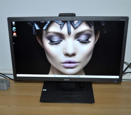 Монитор Б-класс Acer Professional B226HQL / 22" (1920x1080) TN / VGA, DVI, DisplayPort / Встроенные колонки 1x 1W + Без кабелей