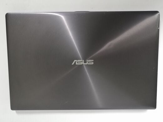 Ноутбук Б-клас Asus ZenBook U500V / 15.6'' (2880x1620) IPS / Intel Core i7-3632QM (4 (8) ядра по 2.2 - 3.2 GHz) / 8 GB DDR3 / 256 GB SSD / nVidia GeForce GT 650M, 2 GB GDDR3, 128-bit / WebCam / HDMI Ноутбук Б-клас Asus ZenBook U500V / 15.6'' (2880x1620) IPS / Intel Core i7-3632QM (4 (8) ядра по 2.2 - 3.2 GHz) / 8 GB DDR3 / 256 GB SSD / nVidia GeForce GT 650M, 2 GB GDDR3, 128-bit / WebCam / HDMI