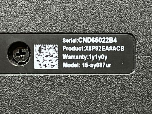 Ноутбук Б-клас HP 15-ay087ur / 15.6" (1366x768) TN / Intel Pentium N3710 (4 ядра по 1.6 - 2.56 GHz) / 4 GB DDR3 / 500 GB HDD / Intel HD Graphics / WebCam / Акб не працює