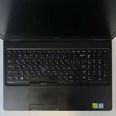Ноутбук Dell Latitude 5580 / 15.6" (1920x1080) IPS / Intel Core i5-6440HQ (4 ядра по 2.6 - 3.5 GHz) / 16 GB DDR4 / 512 GB SSD / nVidia GeForce 940MX, 2 GB GDDR5, 64-bit / HDMI / WebCam