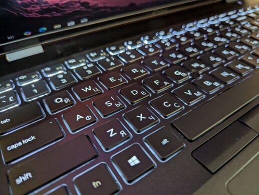 Ноутбук Dell Precision 3540 / 15.6" (1920x1080) IPS / Intel Core i7-8665U (4 (8) ядра по 1.9 - 4.8 GHz) / 8 GB DDR4 / 256 GB SSD / AMD Radeon Pro WX 2100, 2 GB GDDR5, 64-bit / WebCam / TouchID / Windows 10