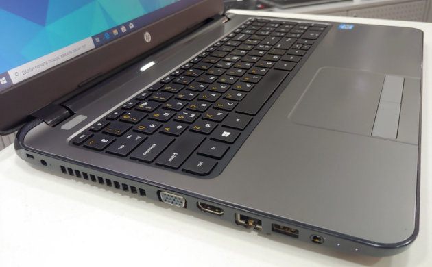 Ноутбук HP 250 G3 Notebook PC / 15.6" (1366x768) TN LED / Intel Core i3-3217U (2 (4) ядра по 1.8 GHz) / 4 GB DDR3 / 500 GB HDD / WebCam / DVD-RW / USB 3.0 / HDMI