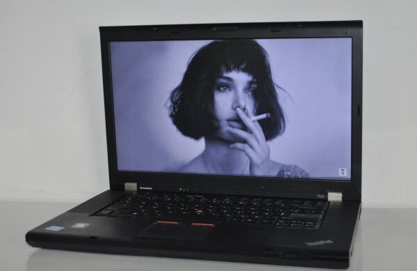 Ноутбук Lenovo ThinkPad T520 / 15.6" (1366x768) TN / Intel Core i5-2520M (2 (4) ядра по 2.5 - 3.2 GHz) / 12 GB DDR3 / 120 GB SSD NEW / Intel HD Graphics 3000 / WebCam / DVD-ROM