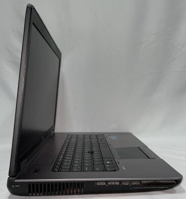 Ноутбук робоча станція HP ZBook 17 / 17.3" (1600x900) TN / Intel Core i5-4300M (2 (4) ядра по 2.6 - 3.3 GHz) / 12 GB DDR3 / 128 GB SSD + 500 GB HDD / nVidia Quadro K610M, 1 GB GDDR5, 64-bit / WebCam / DVD-RW / Fingerprint