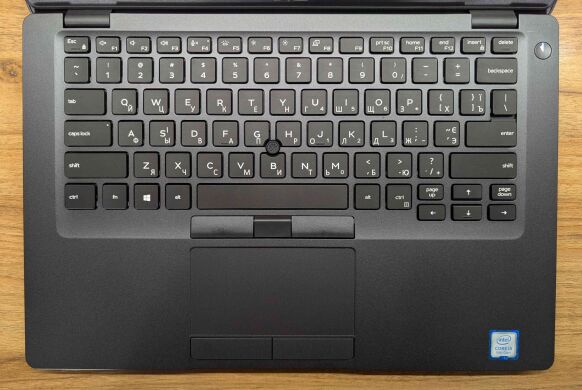 Ультрабук Dell Latitude 5401 / 14" (1920x1080) IPS / Intel Core i5-9400H (4 (8) ядра по 2.5 - 4.3 GHz) / 16 GB DDR4 / 256 GB SSD / nVidia GeForce MX150, 2 GB GDDR5, 64-bit / WebCam / Windows 10