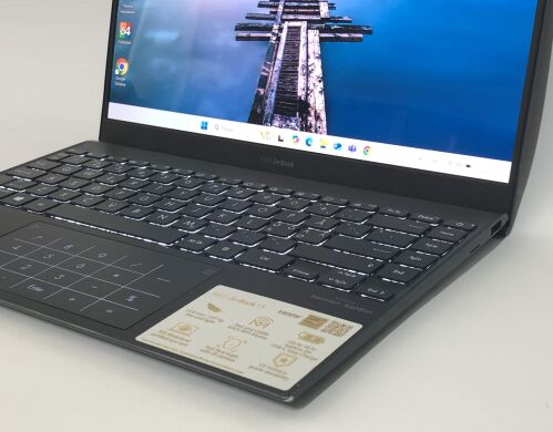 Ультрабук Б-клас Asus ZenBook UX325EA / 13.3" (1920x1080) OLED / Intel Core i7-1165G7 (4 (8) ядра по 2.8 - 4.7 GHz) / 16 GB DDR4 / 512 GB SSD NVMe / Intel Iris Xe Graphics / WebCam / Win 11 Home Ультрабук Б-клас Asus ZenBook UX325EA / 13.3" (1920x1080) OLED / Intel Core i7-1165G7 (4 (8) ядра по 2.8 - 4.7 GHz) / 16 GB DDR4 / 512 GB SSD NVMe / Intel Iris Xe Graphics / WebCam / Win 11 Home