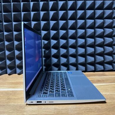 Ультрабук HP ProBook 430 G8 / 13.3" (1366x768) TN / Intel Core i3-1115G4 (2 (4) ядра по 4.1 GHz) / 8 GB DDR4 / 128 GB SSD / Intel UHD Graphics / WebCam