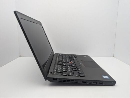 Нетбук Lenovo ThinkPad X260 / 12.5" (1366x768) TN / Intel Core i5-5300U (2 (4) ядра по 2.3 - 2.9 GHz) / 8 GB DDR3 / 128 GB SSD / Intel HD Graphics 5500 / WebCam