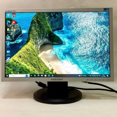 Монітор Samsung SyncMaster 923NW / 19" (1440x900) TN / VGA / VESA 75x75 Монітор Samsung SyncMaster 923NW / 19" (1440x900) TN / VGA / VESA 75x75