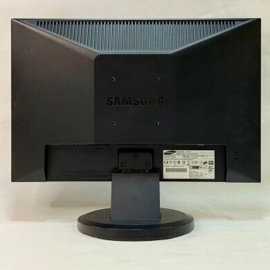Монітор Samsung SyncMaster 923NW / 19" (1440x900) TN / VGA / VESA 75x75 Монітор Samsung SyncMaster 923NW / 19" (1440x900) TN / VGA / VESA 75x75