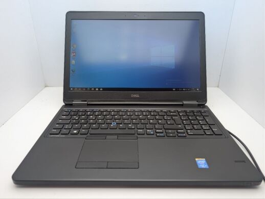 Ноутбук Dell Latitude E5550 / 15.6" (1920x1080) IPS / Intel Core i5-5300U (2 (4) ядра по 2.3 - 2.9 GHz) / 8 GB DDR3 / 240 GB SSD / nVidia GeForce 830M, 2 GB GDDR3, 64-bit / WebCam