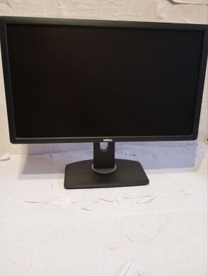 Комплект ПК: Fujitsu Esprimo E700 E85+ SFF / Intel Core i5-2400 (4 ядра по 3.1 - 3.4 GHz) / 8 GB DDR3 / 500 GB HDD / Intel HD Graphics 2000 / DVD-ROM + Монитор Dell P2412Hb / 24" (1920x1080) TN / 1x DVI, 1x VGA, 3x USB 2.0 Комплект ПК: Fujitsu Esprimo E700 E85+ SFF / Intel Core i5-2400 (4 ядра по 3.1 - 3.4 GHz) / 8 GB DDR3 / 500 GB HDD / Intel HD Graphics 2000 / DVD-ROM + Монитор Dell P2412Hb / 24" (1920x1080) TN / 1x DVI, 1x VGA, 3x USB 2.0