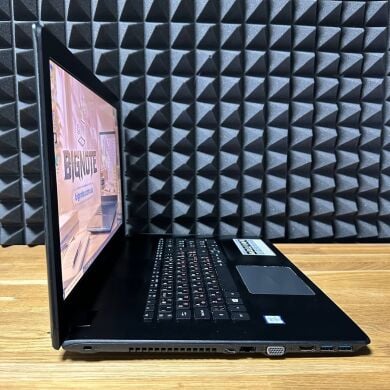 Ноутбук Б-клас Acer Aspire E5-774 / 17.3" (1920x1080) TN / Intel Core i5-6300U (2 (4) ядра по 2.4 - 3.0 GHz) / 8 GB DDR4 / 128 GB SSD / Intel HD Graphics 520 / WebCam / Win 10 Ноутбук Б-клас Acer Aspire E5-774 / 17.3" (1920x1080) TN / Intel Core i5-6300U (2 (4) ядра по 2.4 - 3.0 GHz) / 8 GB DDR4 / 128 GB SSD / Intel HD Graphics 520 / WebCam / Win 10