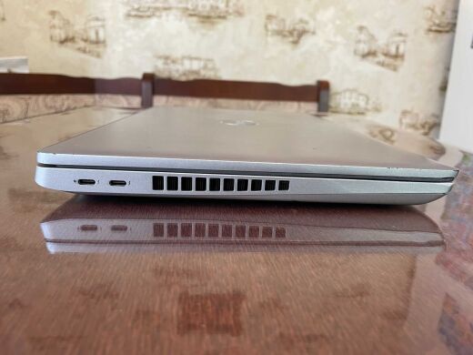 Мобільна робоча станція Dell Precision 3561 / 15.6" (1920x1080) IPS / Intel Core i7-11850H (8 (16) ядра по 2.5 - 4.8 GHz) / 16 GB DDR4 / 256 GB SSD / nVidia Quadro T600, 4 GB GDDR6, 128-bit / WebCam