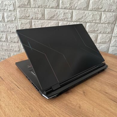 Ігровий ноутбук Б-клас Acer Nitro 5 AN517-42 / 17.3" (1920x1080) IPS / AMD Ryzen 7 6800H (8 (16) ядер по 3.2 - 4.7 GHz) / 16 GB DDR4 / 1000 GB SSD / nVidia GeForce RTX 3060, 6 GB GDDR6, 192-bit / WebCam