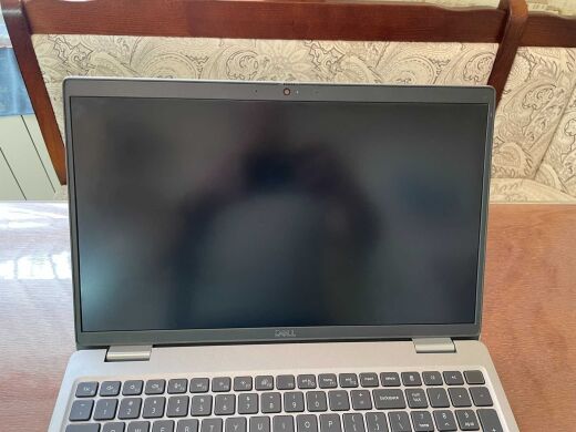 Мобільна робоча станція Dell Precision 3561 / 15.6" (1920x1080) IPS / Intel Core i7-11850H (8 (16) ядра по 2.5 - 4.8 GHz) / 16 GB DDR4 / 256 GB SSD / nVidia Quadro T600, 4 GB GDDR6, 128-bit / WebCam