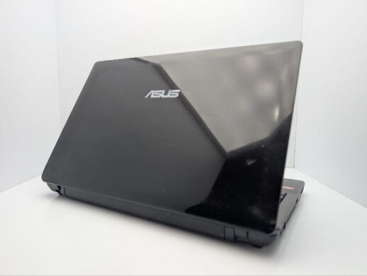 Ноутбук Asus X53B / 15.6" (1366x768) TN / AMD E-350 (2 ядра по 1.6 GHz) / 6 GB DDR3 / 120 GB SSD / AMD Radeon HD 6310 Graphics / WebCam / DVD-ROM