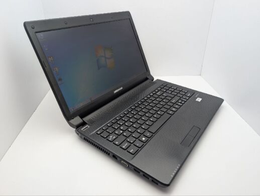 Ноутбук Medion Akoya E6227 / 15.6" (1366x768) TN / Intel Core i7-3630QM (4 (8) ядра по 2.4 - 3.4 GHz) / 8 GB DDR3 / 500 GB HDD / Intel HD Graphics 4000 / WebCam / DVD-ROM Ноутбук Medion Akoya E6227 / 15.6" (1366x768) TN / Intel Core i7-3630QM (4 (8) ядра по 2.4 - 3.4 GHz) / 8 GB DDR3 / 500 GB HDD / Intel HD Graphics 4000 / WebCam / DVD-ROM