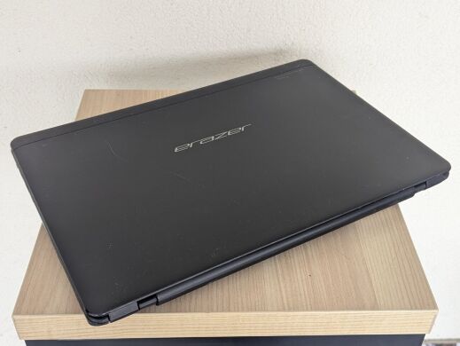 Ноутбук Б-клас Medion Akoya D15SHN / 15.6" (1920x1080) TN / Intel Core i7-6500U (2 (4) ядра по 2.5 - 3.1 GHz) / 16 GB DDR4 / 128 GB SSD + 1000 GB HDD / nVidia GeForce GTX 950M, 2 GB GDDR3, 128-bit / WebCam / DVD-ROM