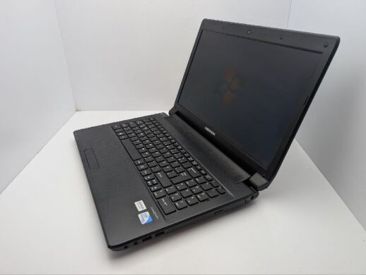 Ноутбук Medion Akoya E6227 / 15.6" (1366x768) TN / Intel Core i7-3630QM (4 (8) ядра по 2.4 - 3.4 GHz) / 8 GB DDR3 / 500 GB HDD / Intel HD Graphics 4000 / WebCam / DVD-ROM Ноутбук Medion Akoya E6227 / 15.6" (1366x768) TN / Intel Core i7-3630QM (4 (8) ядра по 2.4 - 3.4 GHz) / 8 GB DDR3 / 500 GB HDD / Intel HD Graphics 4000 / WebCam / DVD-ROM